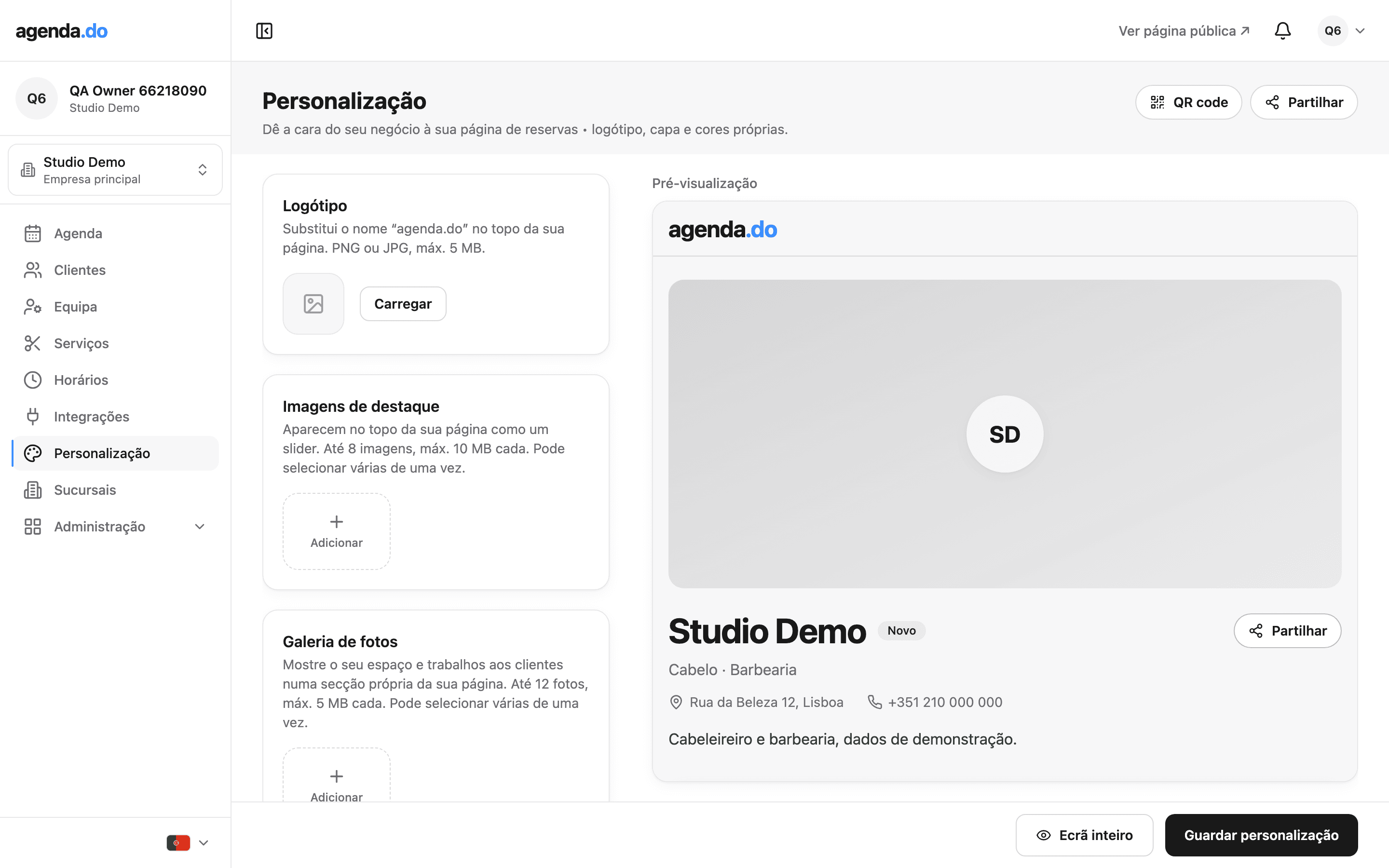 Personalização da página pública com a pré-visualização ao lado.
